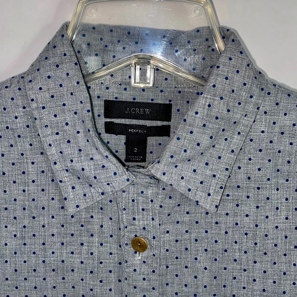 J. Crew Tops - J. Crew Women’s Perfect Fit All Cotton Button Up Shirt Gray w/ Navy Dots Size 2